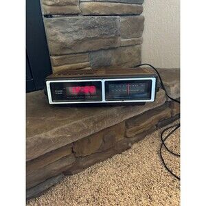 Vintage Wood Grain Electric Clock Radio Works Tested